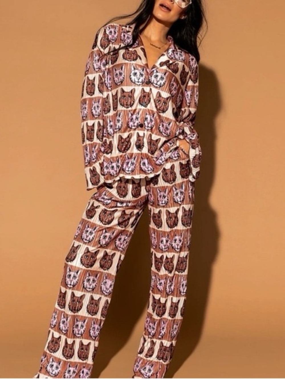 Dressed in LALA Cat Face Print Plisse Set - Brown, Cream, Pink